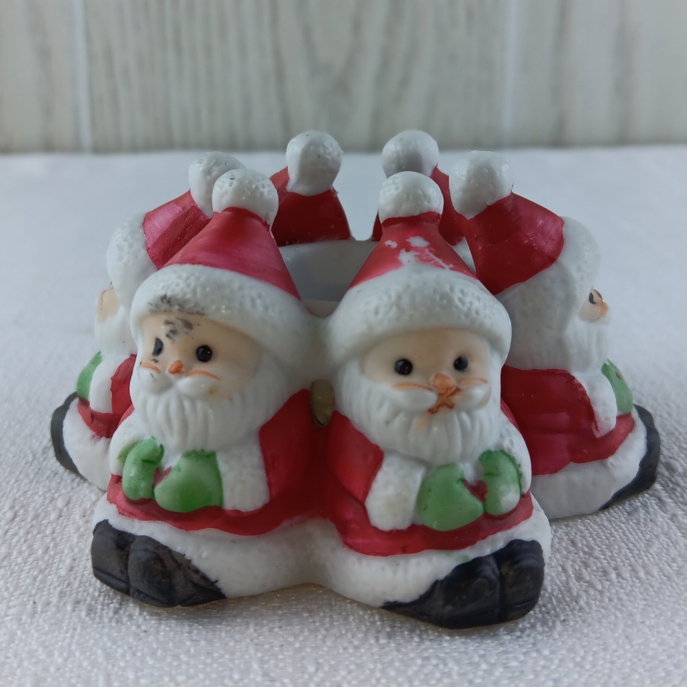 Vintage Christmas Ring Circle Of Santas Candle Holder George Good Korea. 